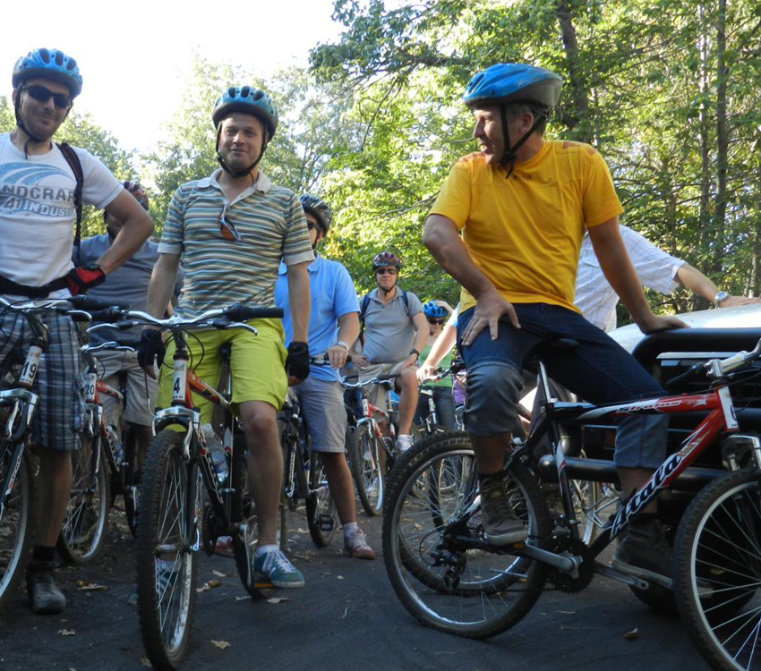 OutSide Service: Mountain Bike